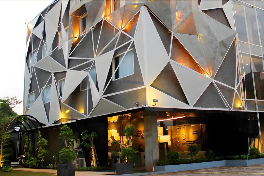 Couleur Hotel Cengkareng Yakarta Exterior foto